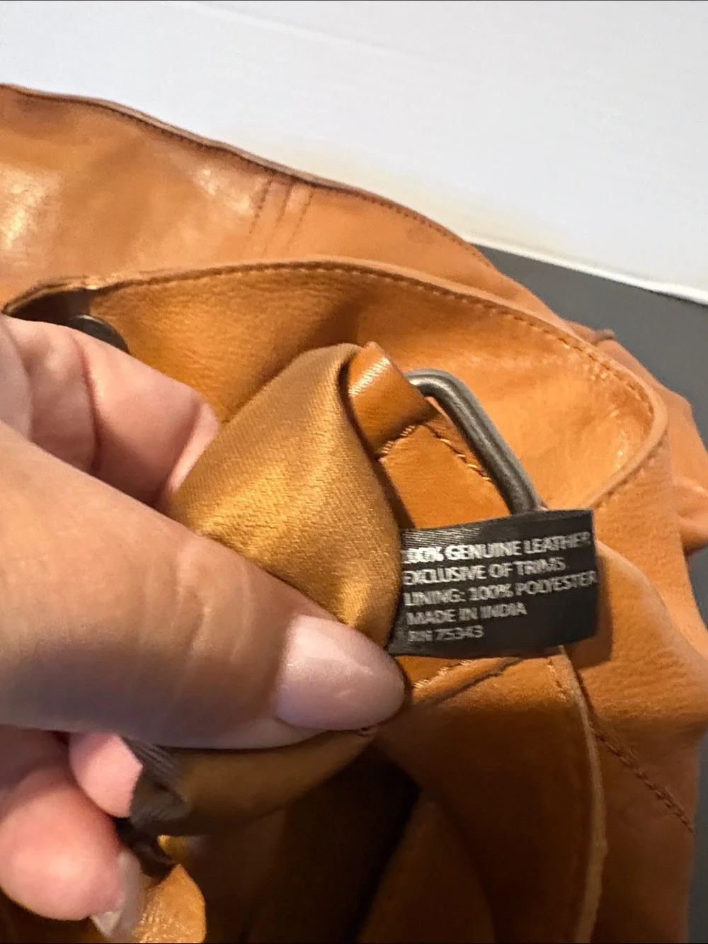 Everyday Leather Hobo Bag - Cognac
